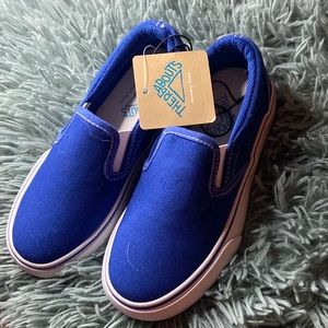 There Abouts, Size 11 boys, brand new!! still have tags on them!!